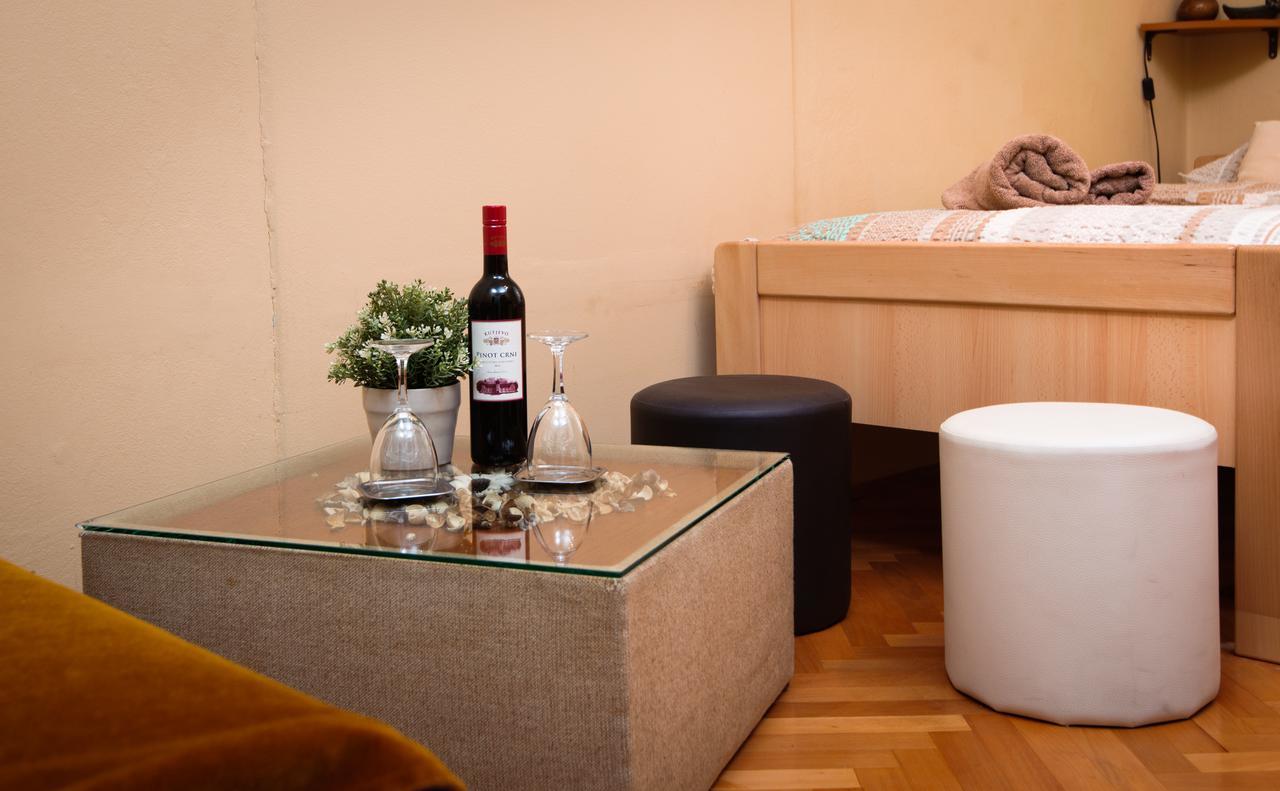 Private Accommodation Milisa Сплит Экстерьер фото