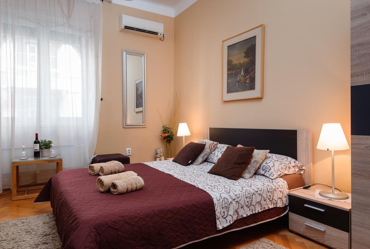 Private Accommodation Milisa Сплит Экстерьер фото