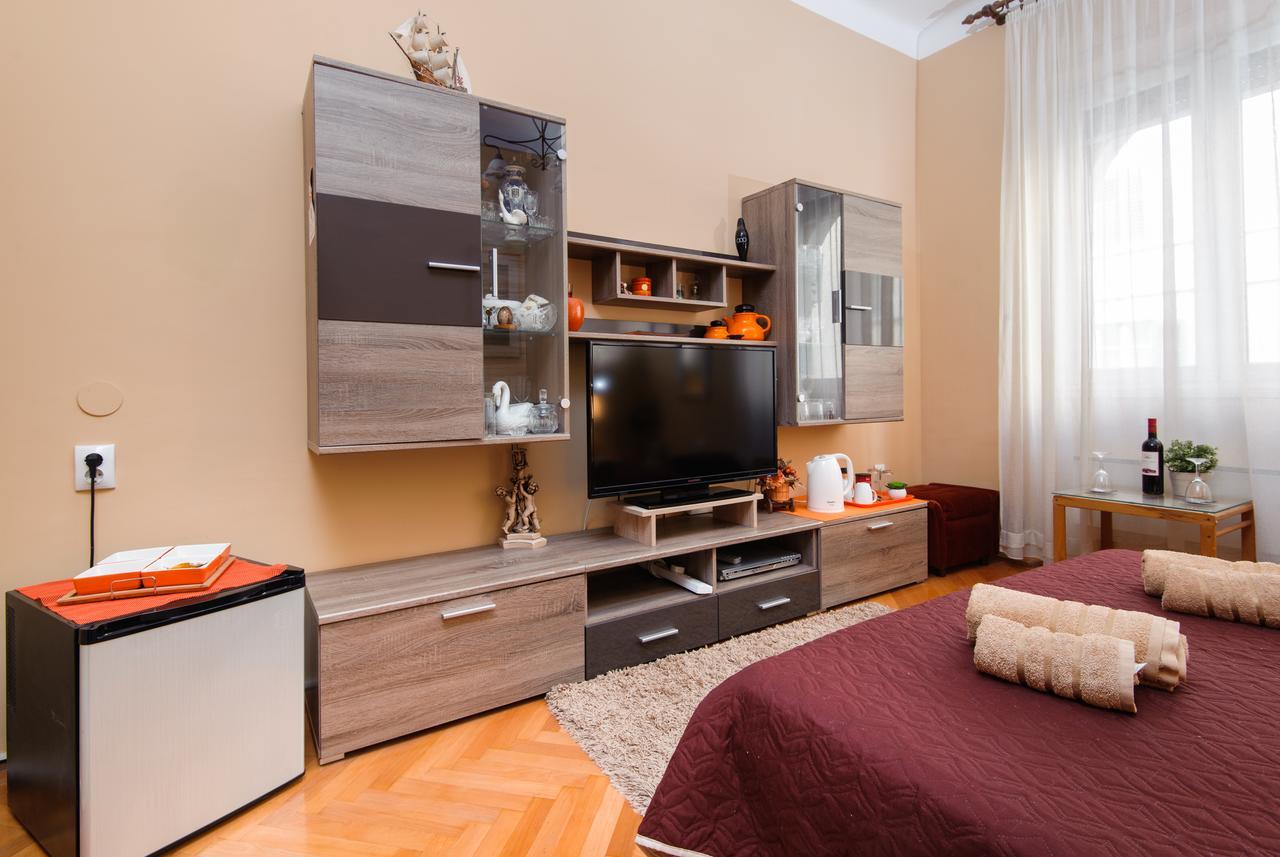 Private Accommodation Milisa Сплит Экстерьер фото