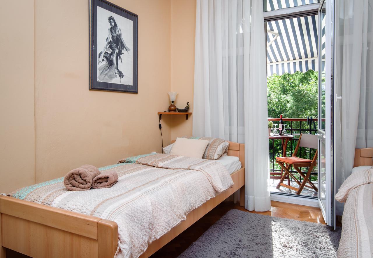 Private Accommodation Milisa Сплит Экстерьер фото