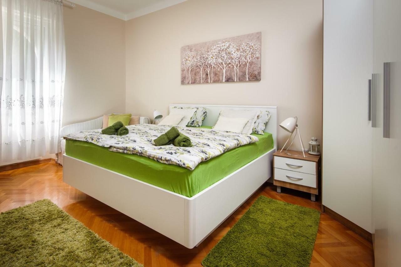 Private Accommodation Milisa Сплит Экстерьер фото